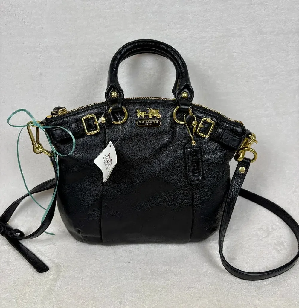 Coach NWT Madison Sophia Satchel in Black Pebble Leather